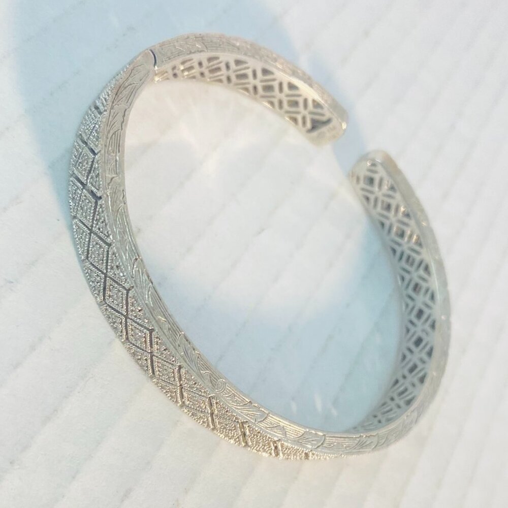 Beautiful Vintage Sterling Silver Geometric Cuff – Marked ISP 925 China - Picture 8 of 14